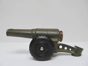 lot 143 image: Vintage PREMIER USA Big Bang Cannon Toy Cannon 8.5