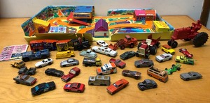 lot 250 image: Lot of Vintage Diecast Cars Matchbox Lesney etc