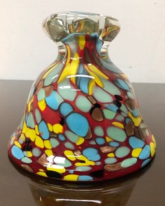 lot 271 image: Great Looking Heavy Hand Blown Art Glass Vase