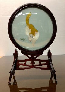 lot 322 image: Vintage Oriental Table Screen wHand Woven Silk Double Sided Cat Artwork