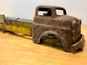 lot 98 image: Group of Old Vintage Pressed Steel Trucks Parts etc #1
