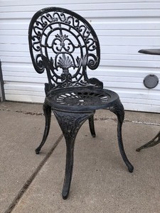lot 28 image: Ornate Cast Metal Patio Table & Chair Set