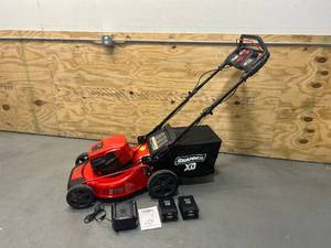 lot 4 image: SNAPPER XD 82V MAX Step Sense Cordless Electric 21-Inch Lawn Mower- 2 Batteries and Charger Included