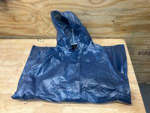 lot 118 image: COMPASS 360 Rain Jacket XLXXL