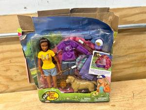 lot 128 image: BASS PRO SHOPS Doll Set
