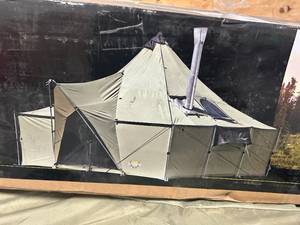 lot 139 image: CABELAS 12 X 12 Tent