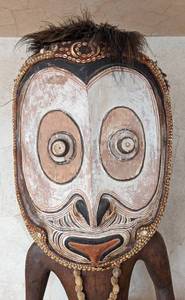 Papua New Guinea Life Size Sculpture, Orators Stool  Speaking Chair