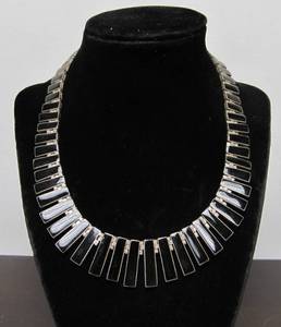 Excellent Large Vintage Southwestern Sterling 950 Silver &amp Onyx Necklace