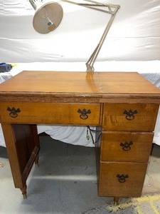 lot 21 image: Wood Sewing Machine Cabinet