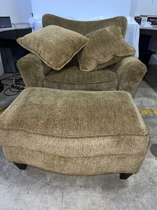lot 79 image: Swaim Oversized Armchair with Ottoman