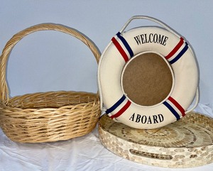 lot 85 image: Lot of 3 Items