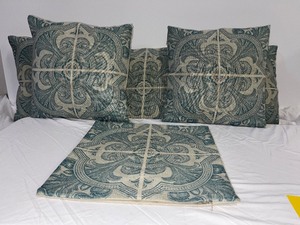 lot 98 image: Set of 4 Patterned Pillows and one cover