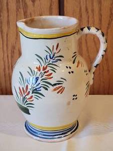 lot 42 image: SIGNED Fanatastic Vintage Quimper Pitcher