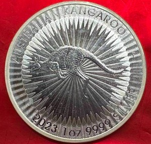 1oz .999 Silver Australian Kangaroo Round