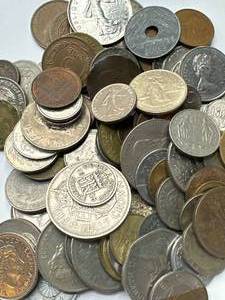 1 Pound Unsearched Foreign Coins