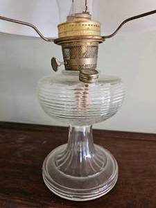 lot 112 image: Vintage Milk Glass Oil Lantern