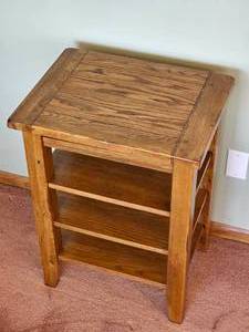 lot 52 image: Oak Arts & Craft Side Table