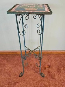 lot 114A image: Basket Bouquet Tile Top Pedestal