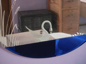 lot 66 image: Serene Swan Design Etched Wall Decor Mirror