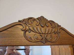 lot 19 image: Stunning Vintage Arts & Crafts Style Wall Mirror