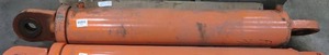 lot 275 image: Large Hydraulic Cylinder