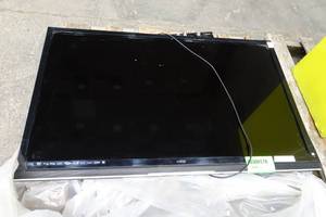 Vizio M550SL 55 Flat Panel TV with Wall Mount