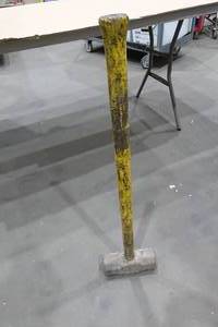lot 236 image: Sledge Hammer