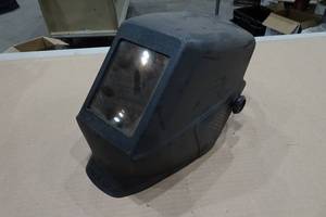 lot 239 image: Welding Helmet