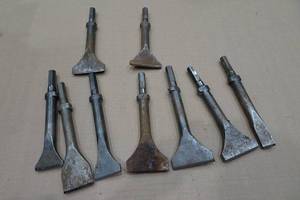 lot 242 image: Hex Shank Chipping Hammer Bits
