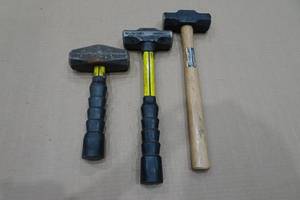 lot 244 image: 3 Demolition Hammers
