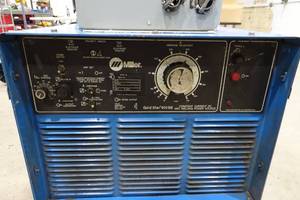 lot 8 image: Miller Gold Star 400SS Constant Current DC Welding Power Source