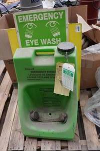 lot 52 image: Emergency Eyewash Station
