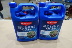 lot 230A image: 2 Jugs BioAdvanced Weed and Grass Killer
