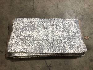 15 Pieces of  Stylewelll 20 in. X 39 in. Kitchen and Laundry Comfort Mat  Customer Returns See Pictures