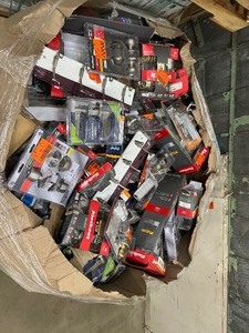 Gaylord of Assorted Door Handles and Hardware Various Models and Conditions Customer Returns See Pictures