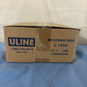 lot 49 image: 1 Case (1000 each) NEW Uline S-1898 4 x 7 2-Mil Reclosable Bags -&nbspSingle-track zipper closure keeps out dirt and moisture - All virgin polyethylene film meets FDA and USDA requirements.