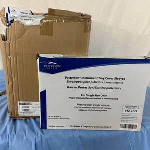 lot 115 image: 1 Case (10 boxes, 500 each box) NEW Patterson Dental 142-377110 12 x 14 Clear Disposable Instrument Tray Barrier Protection Cover Sleeves - Fits Ritter B Trays (dented box)