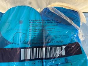 lot 144 image: 1 Case (18 rolls each) NEW Georgia-Pacific GP Pro 19378 4.0 x 3.8 2-Ply Compact Coreless High-Capacity Toilet Paper - White - Package Open