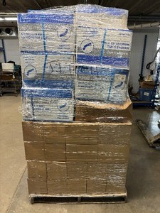 lot 146 image: WOW Huge Lot 15 Cases (50 each per case) HUDSON RCI 1059 Adult non-rebreathing Mask WSafety Vent &amp 7ft Tubing Exp 425  Cases 18 Blue Plastic Arm Sleeves  Cases&nbspMoog EnteraLite Infinity Pump Set (Expired For Veterinarians)