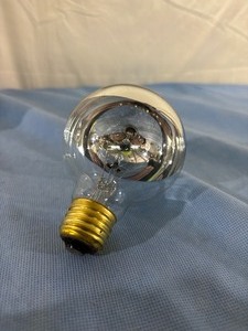 lot 51 image: Lot Of Bulbs