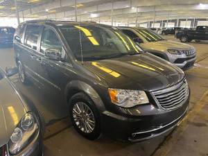 2016 Chrysler Town & Country Touring L Anniversary Edition