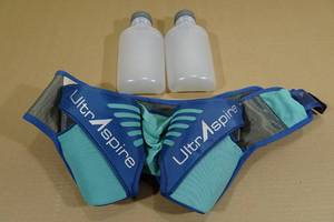 lot 12 image: UltrAspire Speedgoat 3.0 Waist Pack -Lagoon Navy