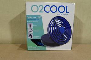 lot 23 image: O2Cool Battery or USB 5 Portable Fan