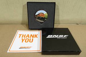 lot 27 image: BNSF Railway Employee Safety Coin 2020 Injury Free Performance Award With Box