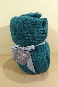 lot 164 image: Cozy Knit Throw Blanket 50x72