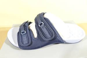 lot 210 image: Vionic Womens Sarah Sandals -Size 10