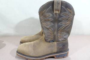 lot 215 image: Irish Setter Marshall Mens, 11 Soft Toe Pull-On Work Boot -Size 11