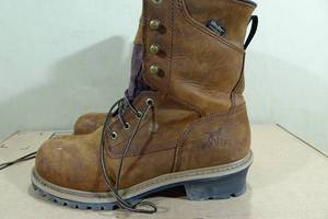 lot 216 image: Irish Setter Mesab Mens 8 Steel Safety Toe Logger Boot -Size 11