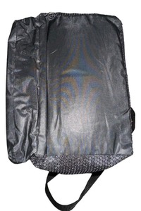 lot 6 image: PLAYSTATION 1 PS1 COOLER TRAVEL GAMER BAG PS1