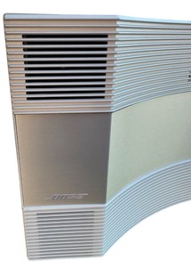 lot 68 image: Bose Acoustic Wave Music System Cream CD-3000 Table Top System W Remote Mint